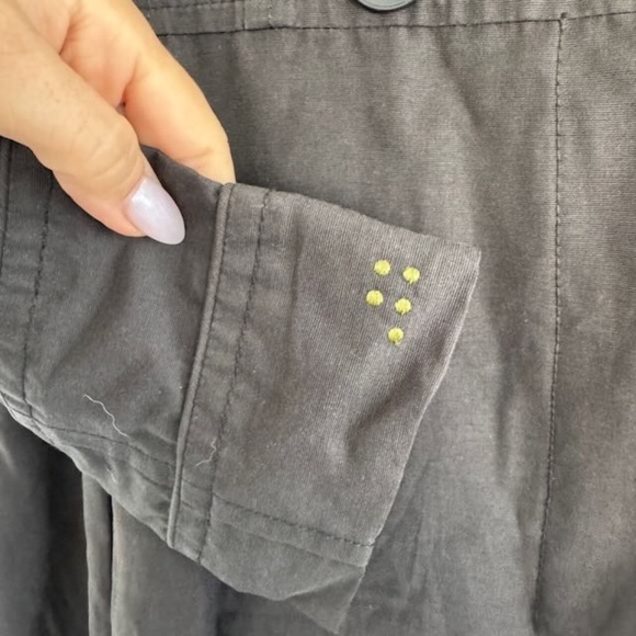 Black Soia & Kyo pleated trench coat pleated/ fit and flare - Picture 6 of 7